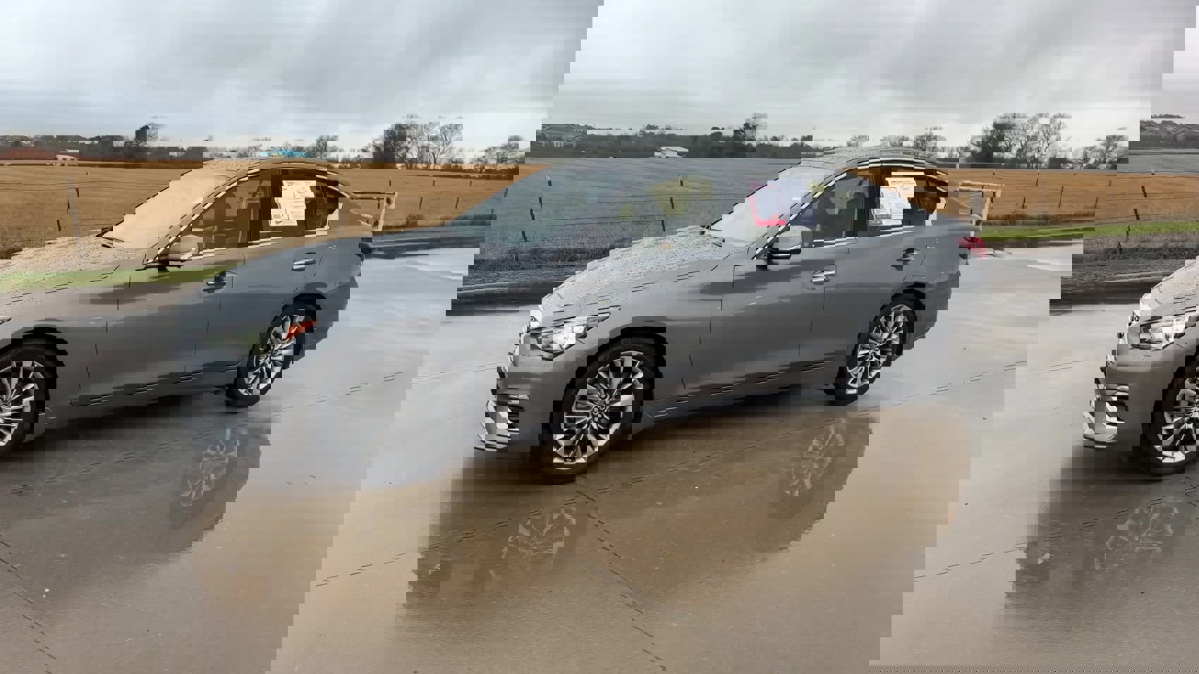 2024 Infiniti Q50 LUXE photo 4