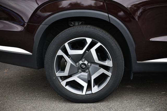 2024 Hyundai Palisade Limited photo 6