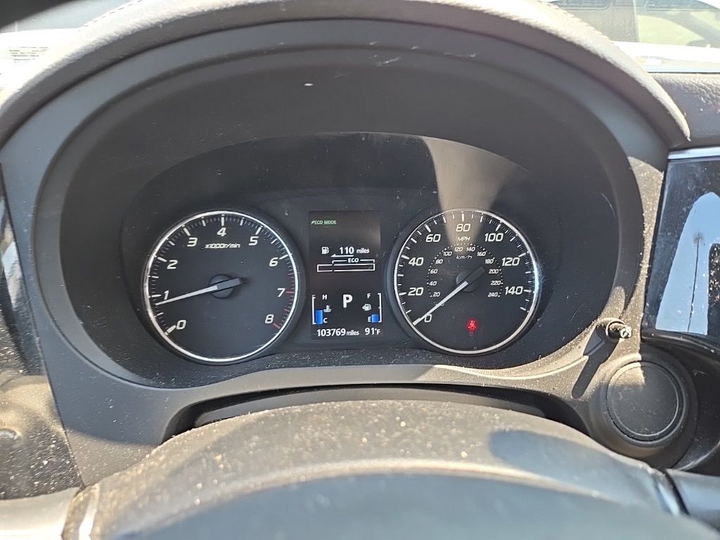 2020 Mitsubishi Outlander ES photo 12