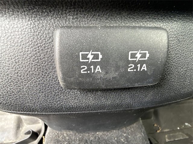2020 Subaru Outback Premium photo 13