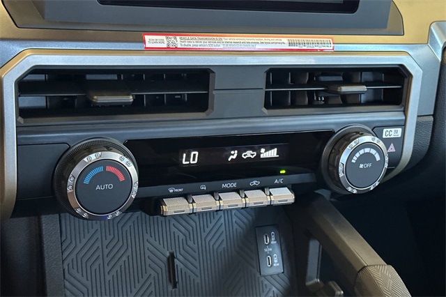 2025 Toyota Tacoma TRD Off-Road 4x4 Double Cab photo 22