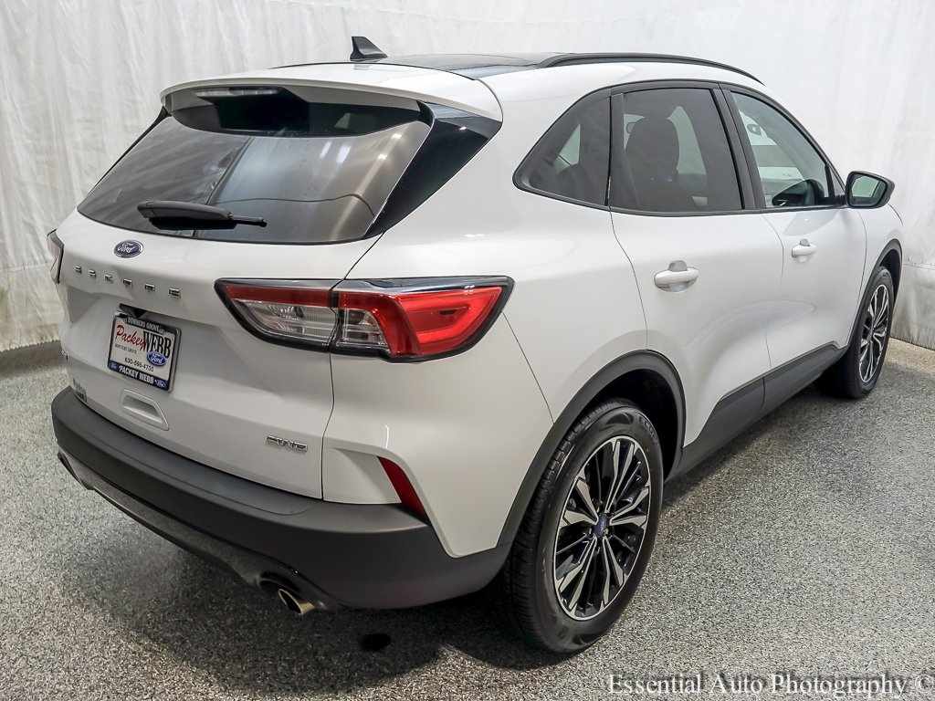 2022 Ford Escape SE photo 8