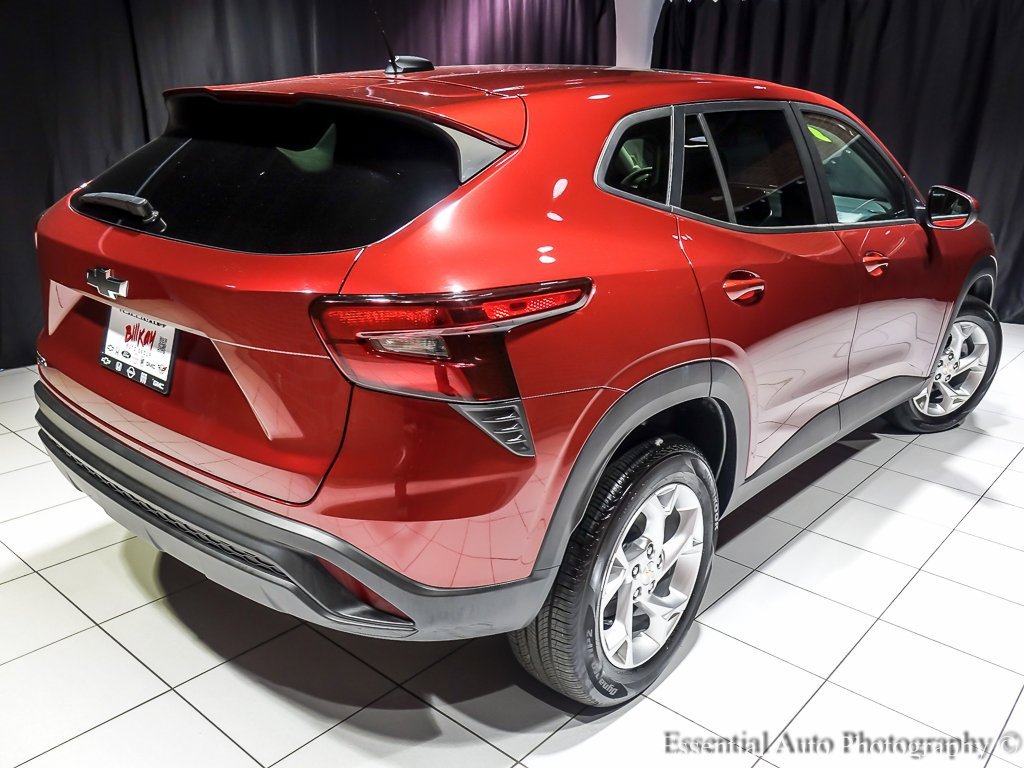 2025 CHEVROLET TRAX - Image 11