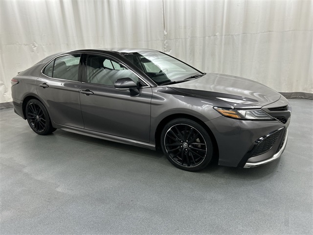 2023 Toyota Camry XSE's photo