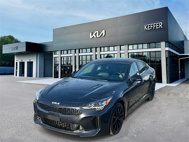 2023 Kia Stinger GT2's photo