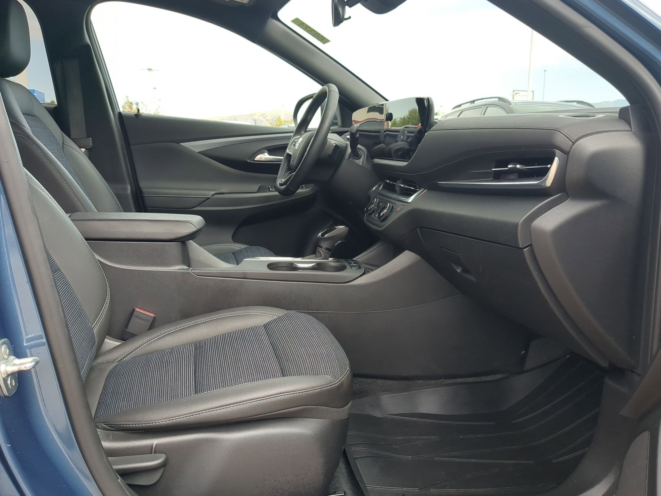 2024 Buick Envista Preferred photo 13