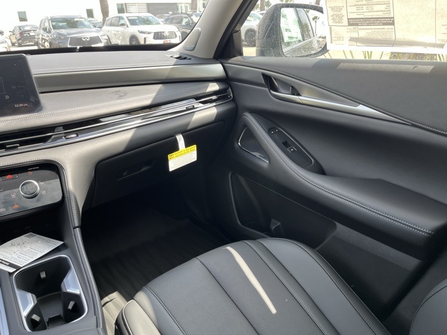 2026 Infiniti QX60 Luxe photo 19