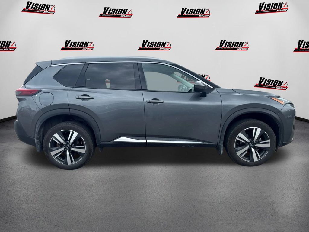 2023 Nissan Rogue SL photo 4