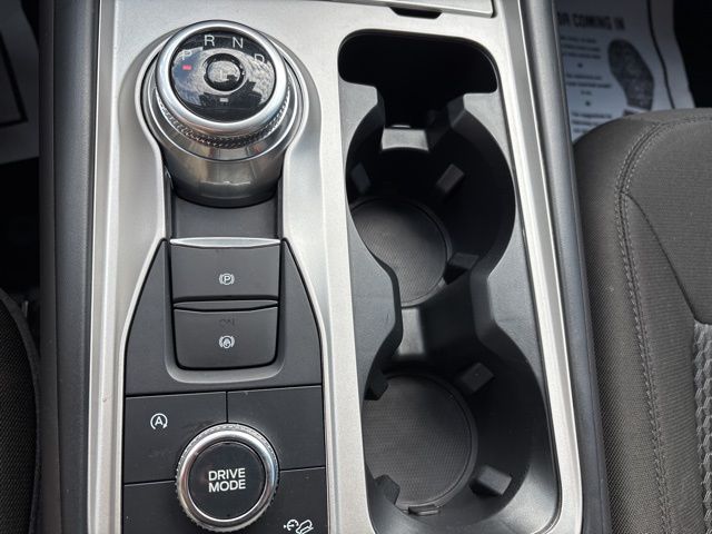2024 Ford Explorer XLT photo 22