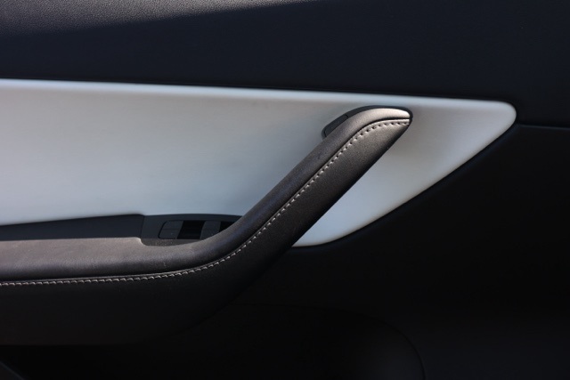 2021 Tesla Model Y Performance photo 21