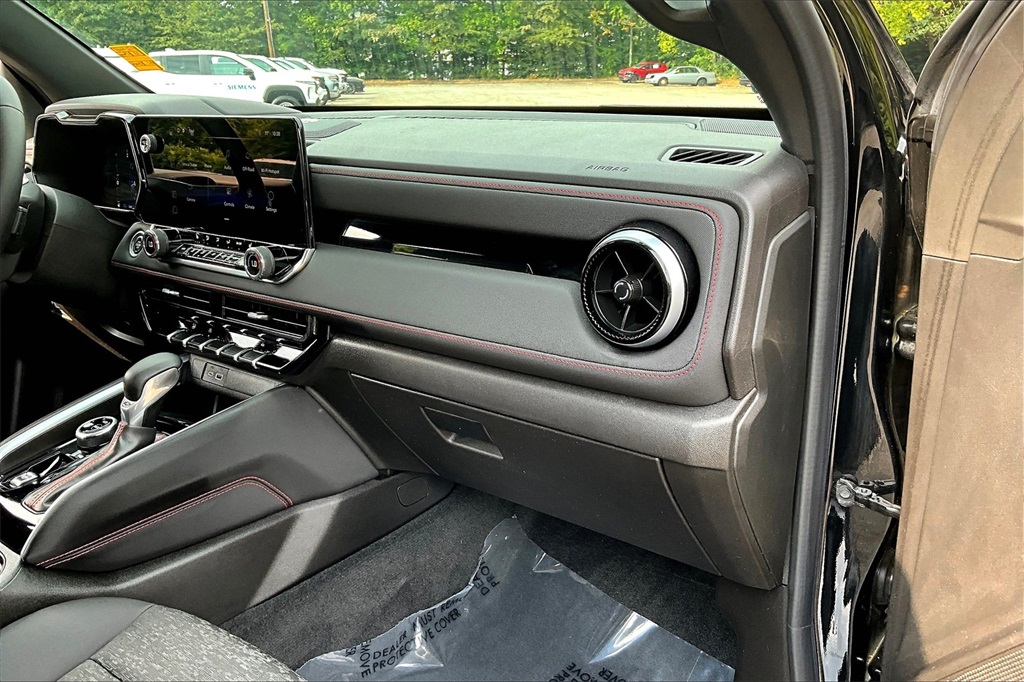 2023 Chevrolet Colorado Z71 photo 25