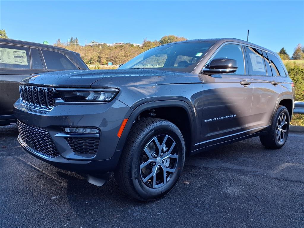 2025 Jeep Grand Cherokee Limited's photo