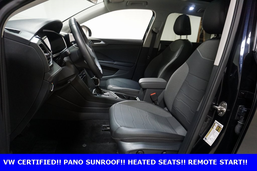 2025 Volkswagen Taos SE photo 3