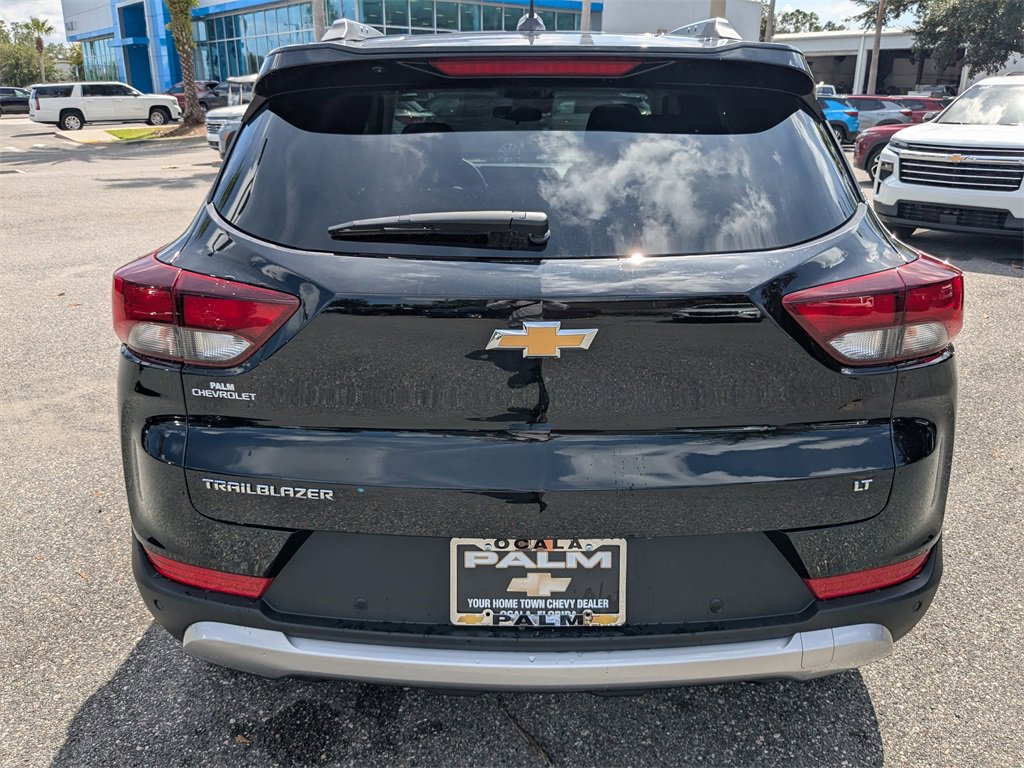 2026 Chevrolet Trailblazer LT photo 3