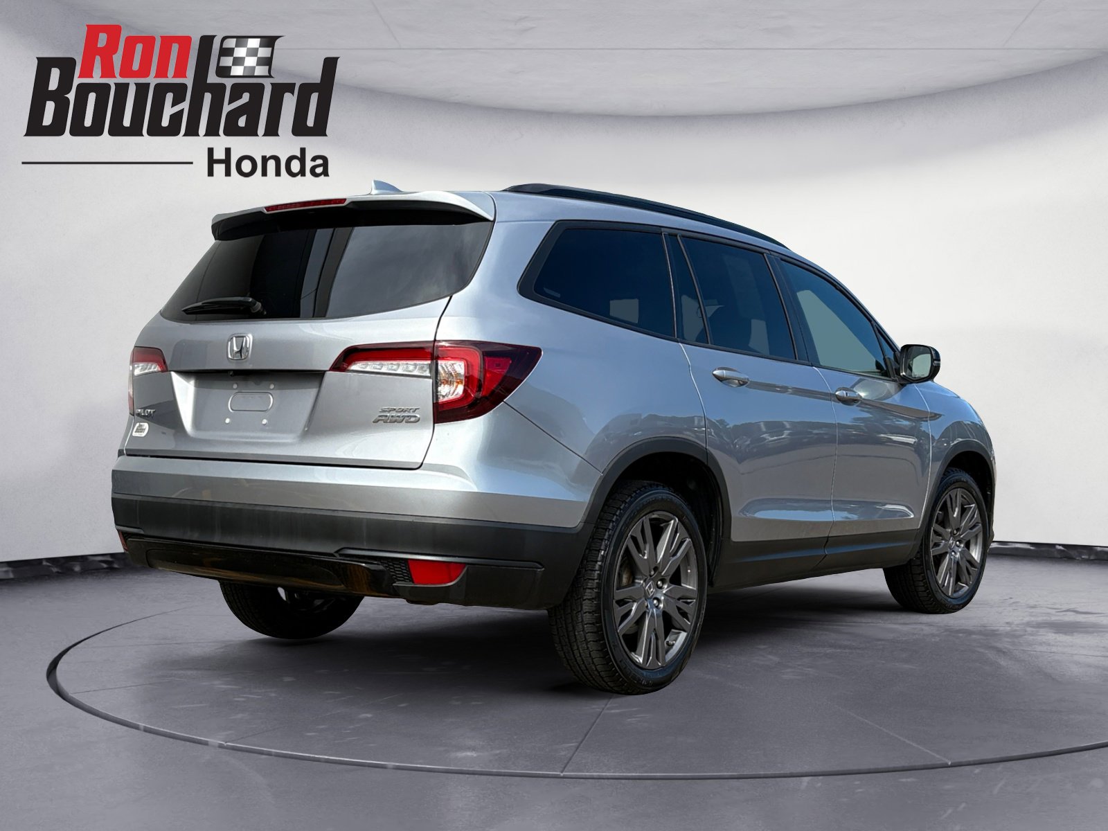 2022 Honda Pilot Sport photo 2