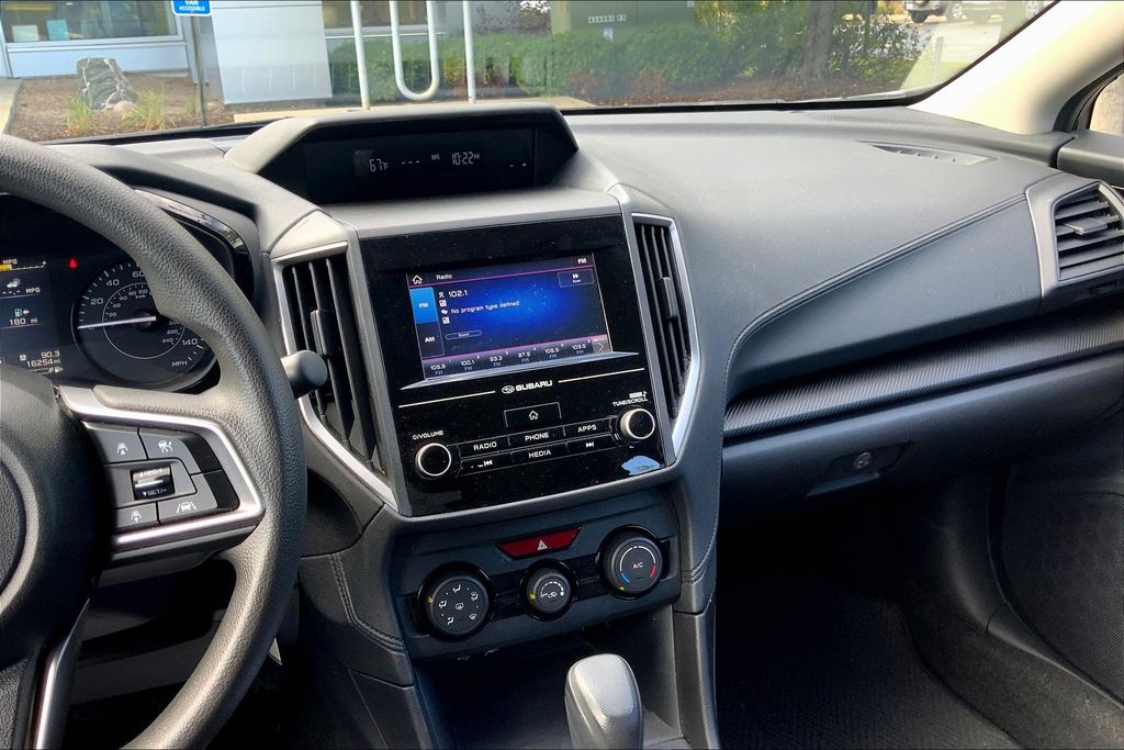 2021 Subaru Impreza Base photo 3