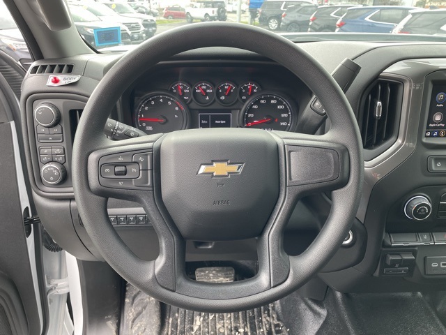 2025 Chevrolet Silverado 3500HD Work Truck photo 4