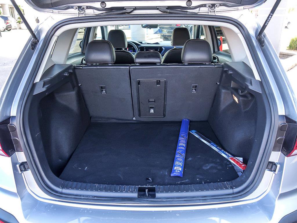 2023 VOLKSWAGEN TAOS - Image 26