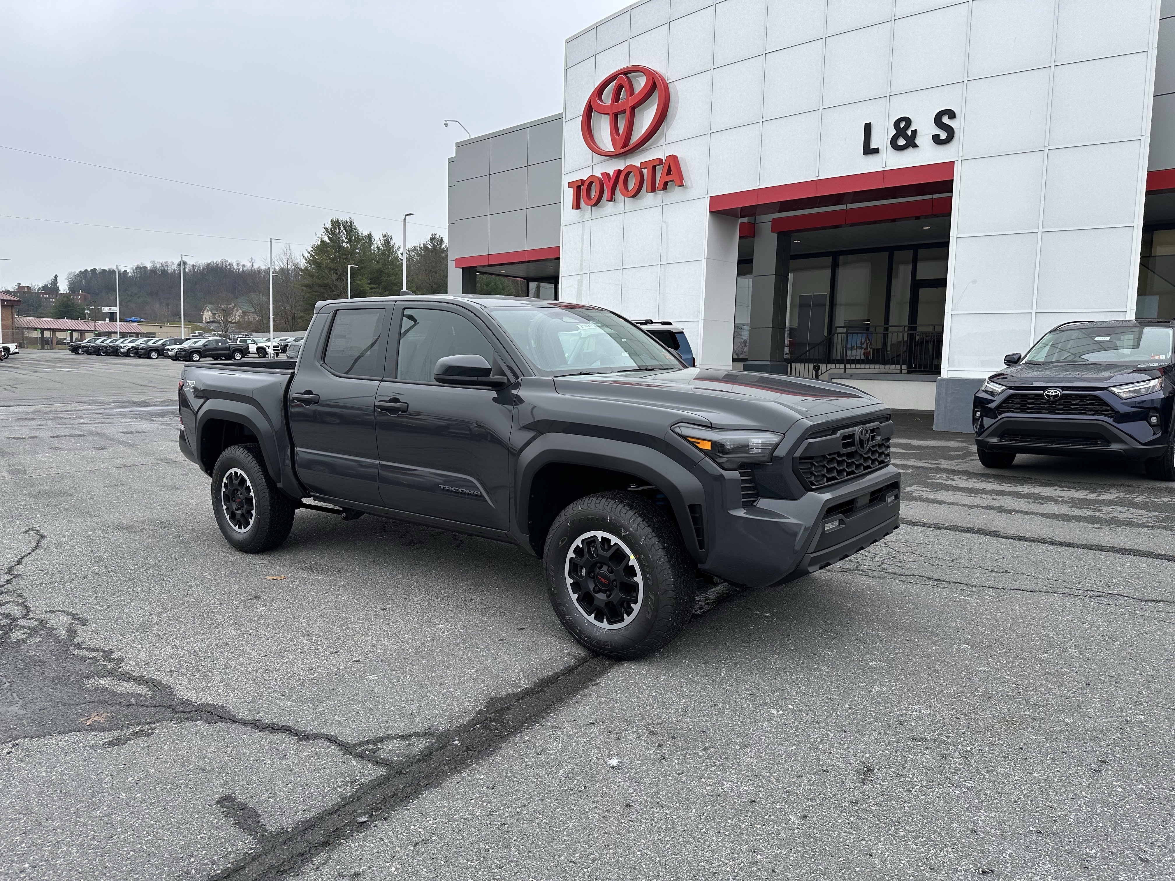 2026 Toyota Tacoma TRD Off Road's photo