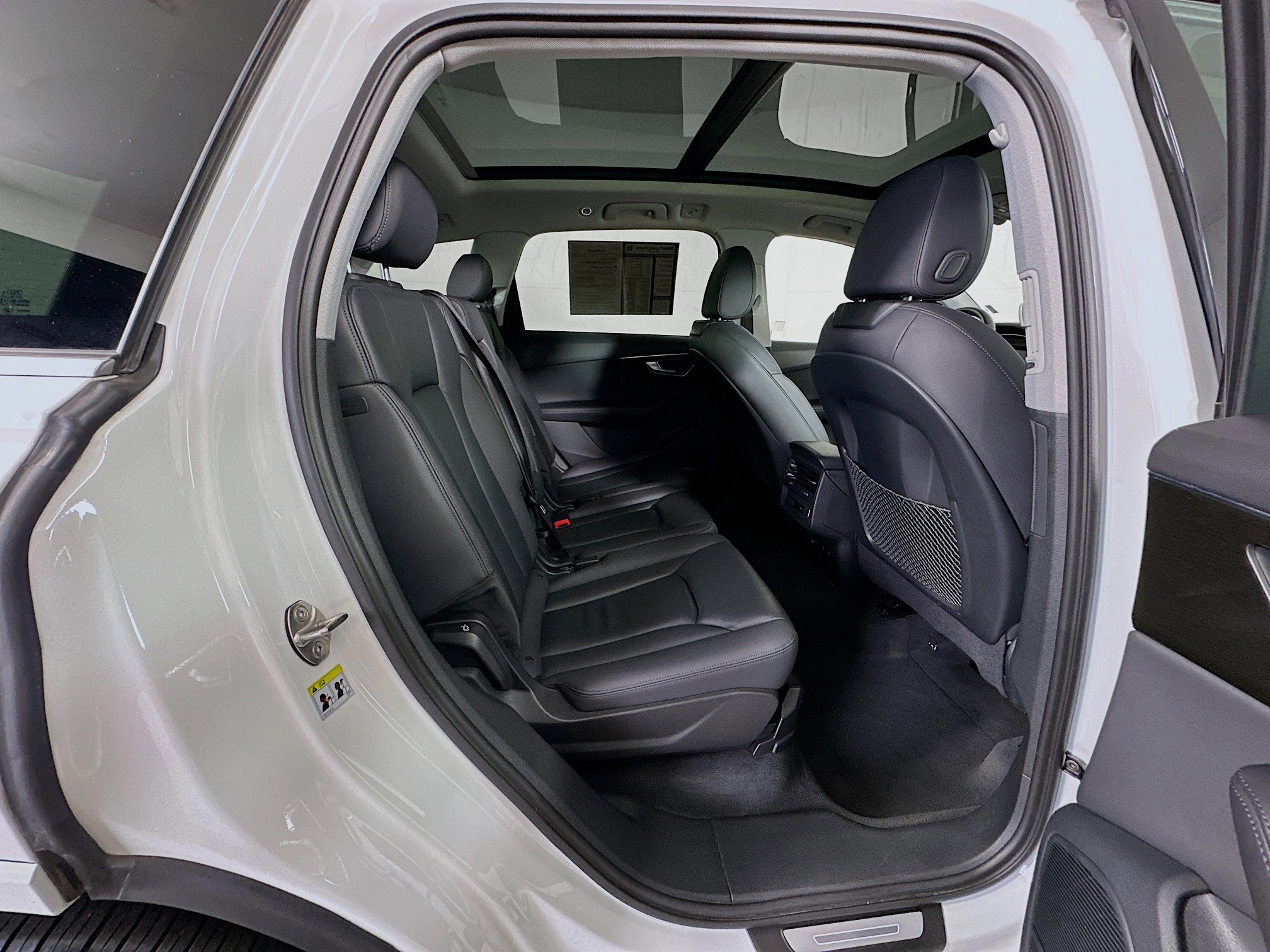 2023 Audi Q7 Premium Plus photo 25