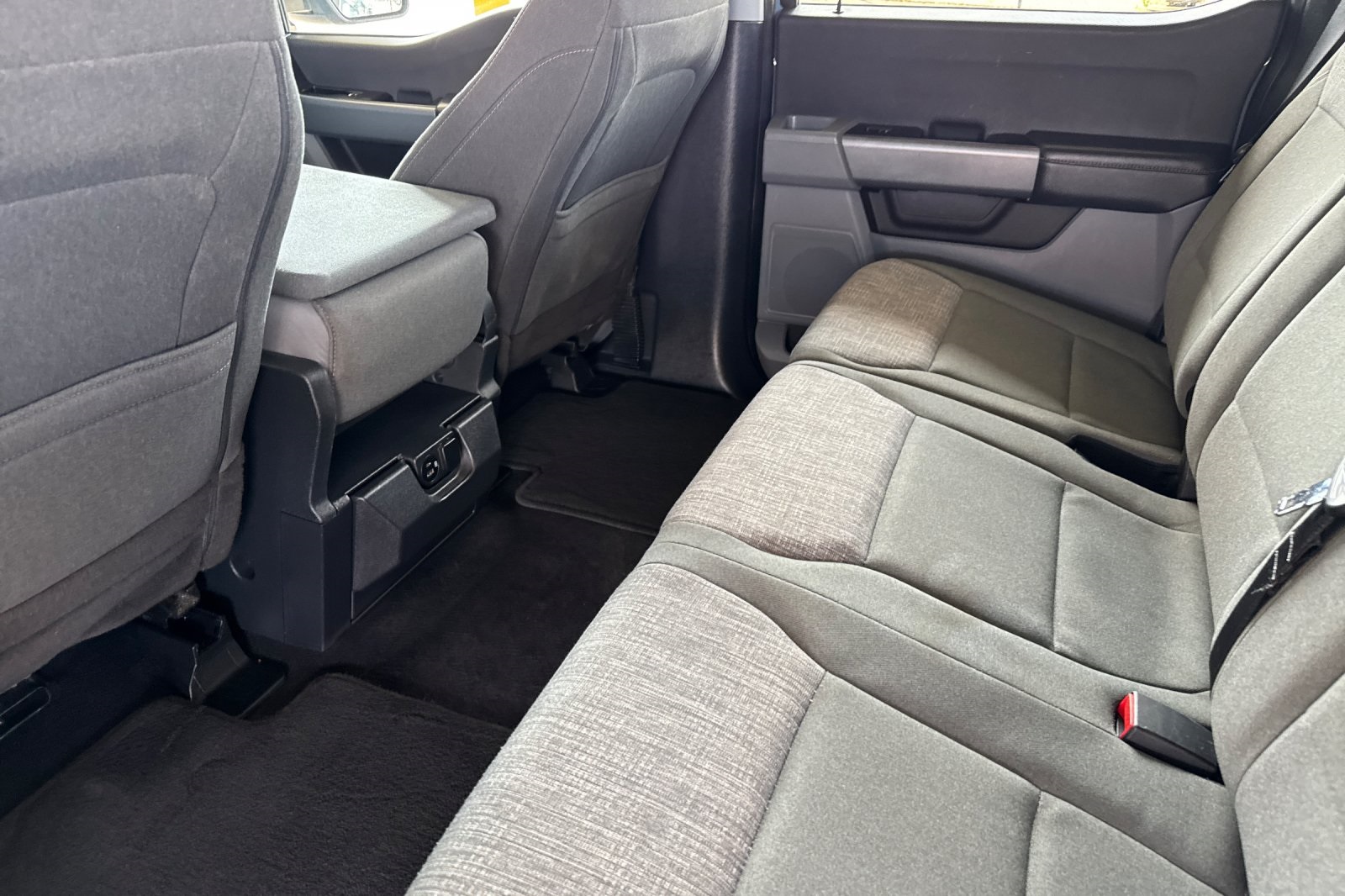 2023 Ford F-150 XLT photo 12