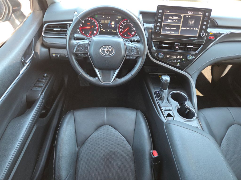 2022 Toyota Camry XSE photo 16