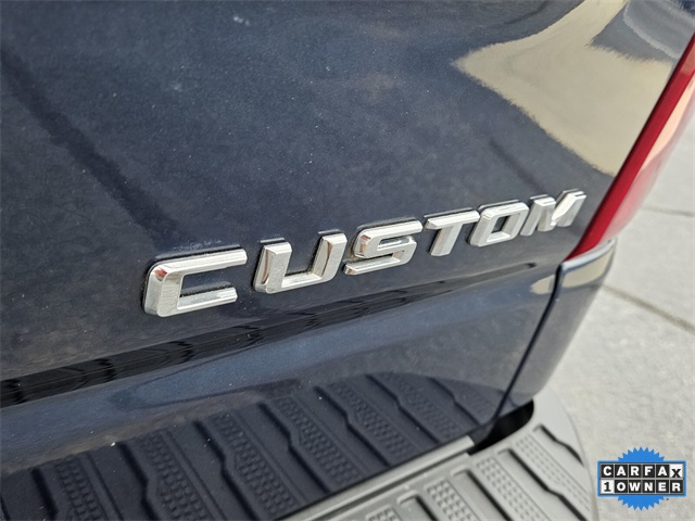 2021 Chevrolet Silverado 1500 Custom photo 11