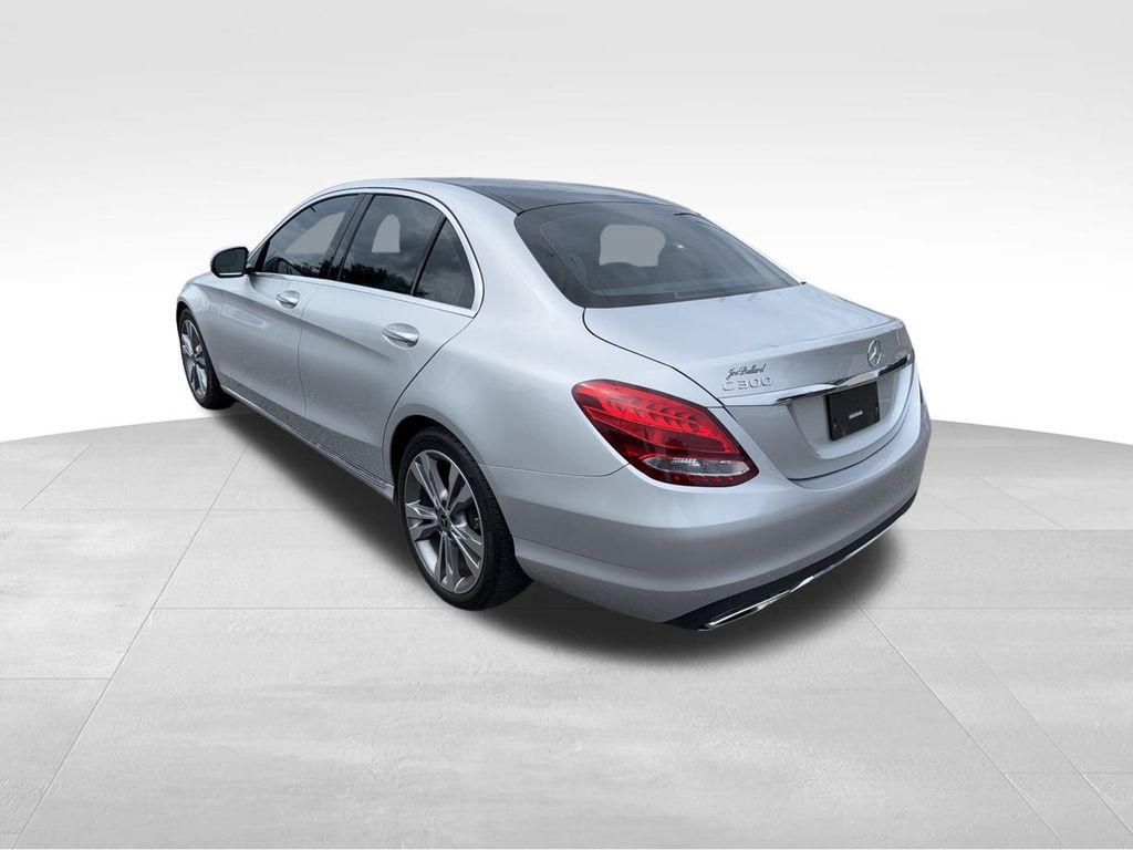 2018 Mercedes Benz C 300 photo 6