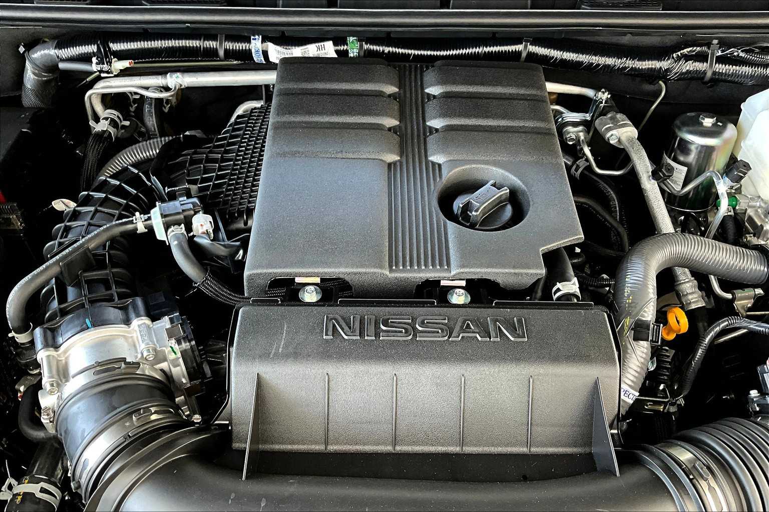2025 Nissan Frontier SV photo 15