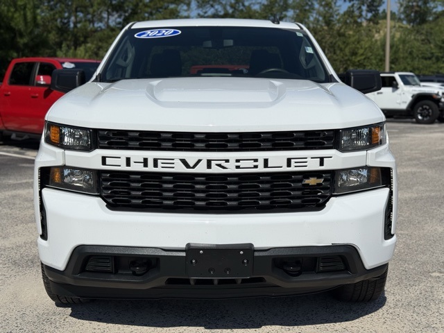 2020 Chevrolet Silverado 1500 Custom photo 2