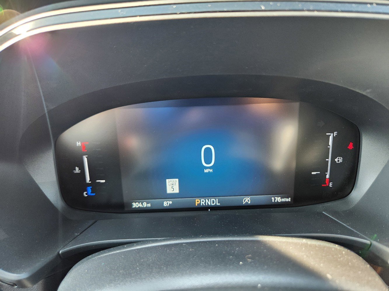 2025 Ford Escape ST-Line photo 15