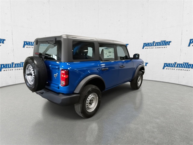 2025 Ford Bronco Base photo 11