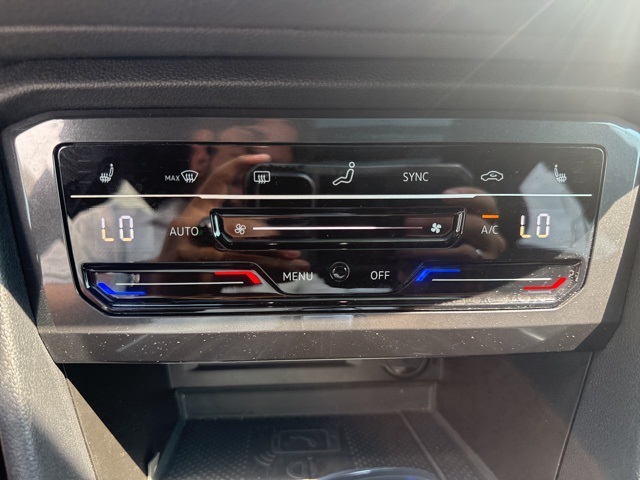2022 Volkswagen Tiguan SEL Premium R-Line photo 10