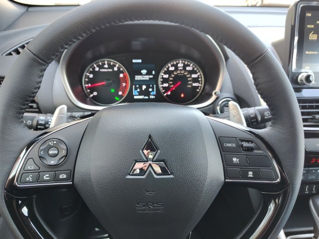 2025 Mitsubishi Eclipse Cross SEL photo 15