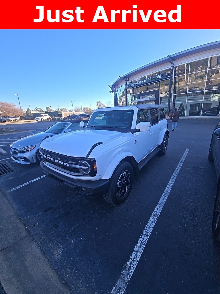 2024 Ford Bronco 4-Door Outer Banks's photo