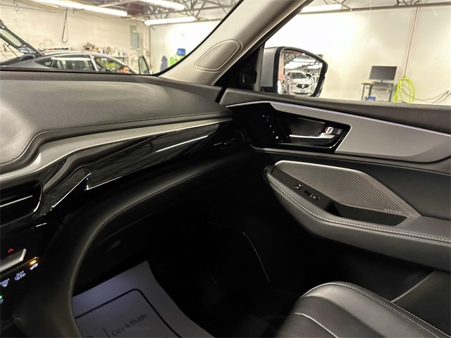 2023 Acura MDX Technology SH-AWD photo 29
