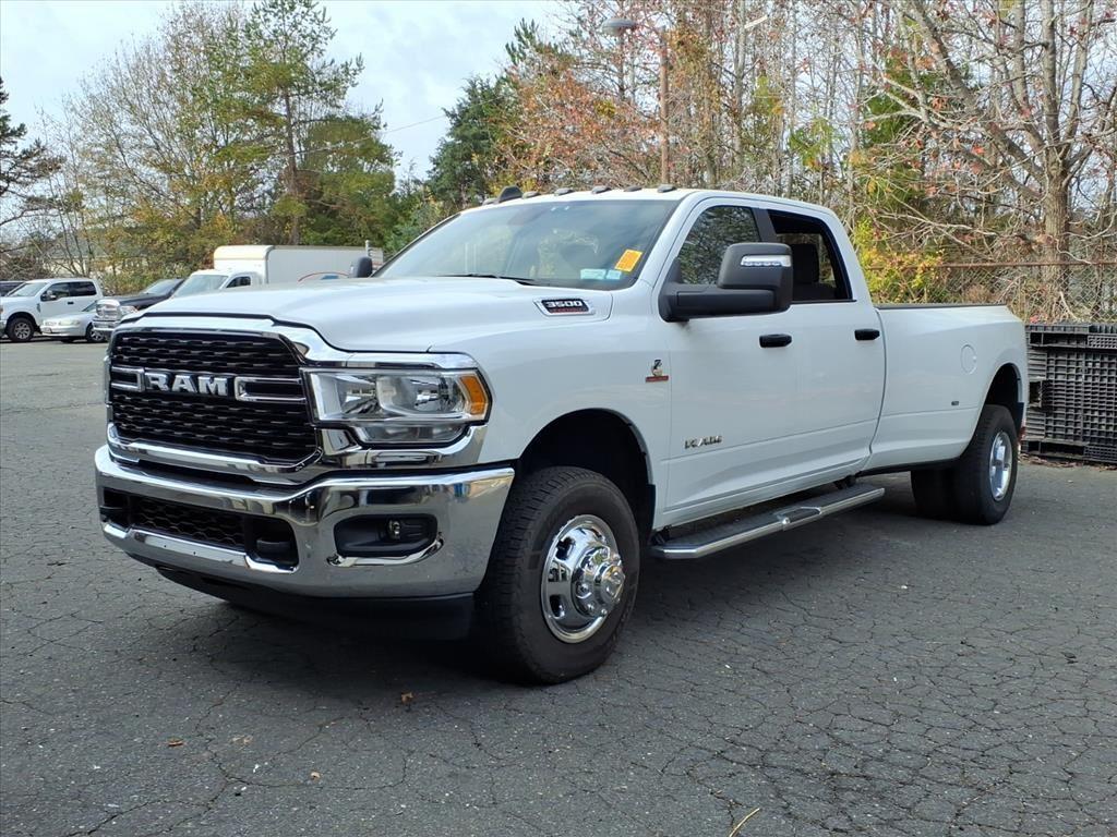 2024 RAM Ram 3500 Pickup Big Horn's photo