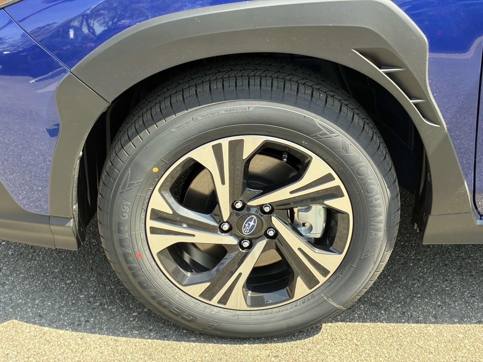 2025 Subaru Crosstrek Premium photo 11