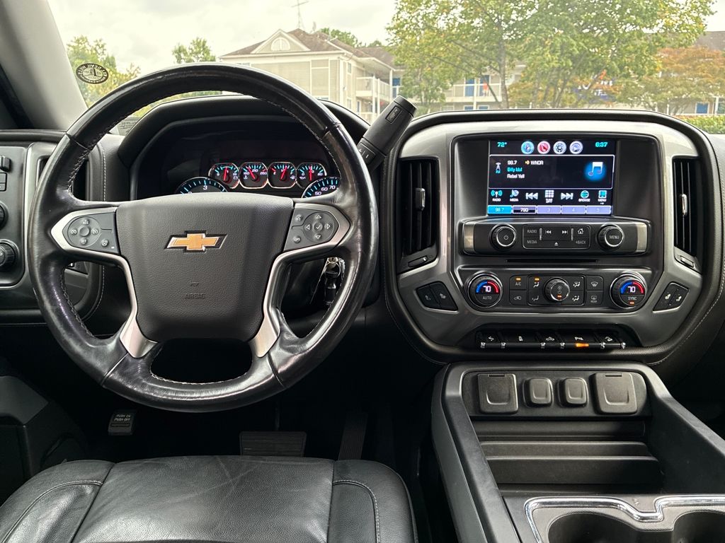 2018 Chevrolet Silverado 1500 LTZ photo 13
