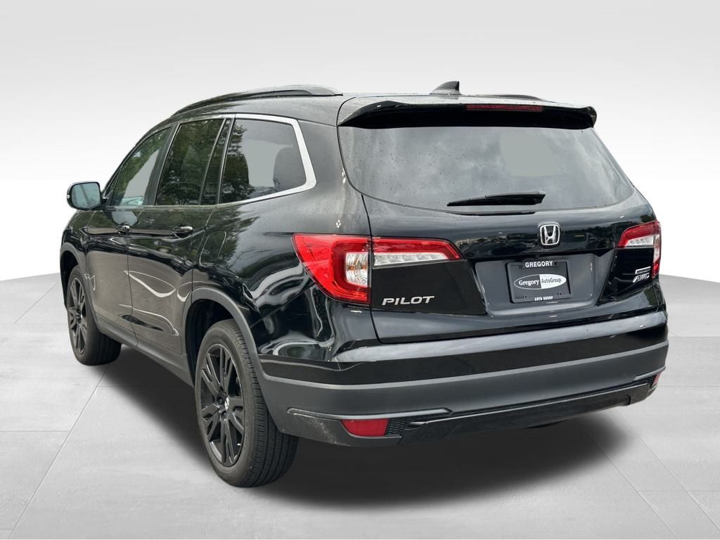 2022 Honda Pilot Special Edition photo 3