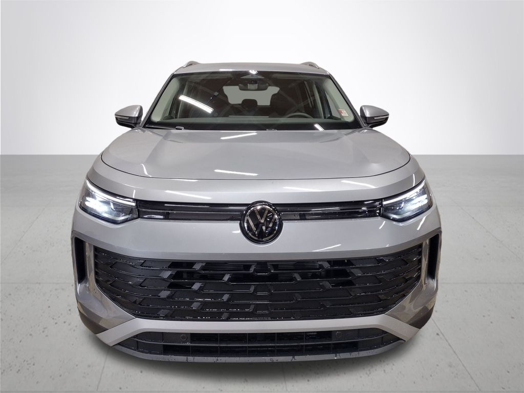 2026 Volkswagen Tiguan S photo 3