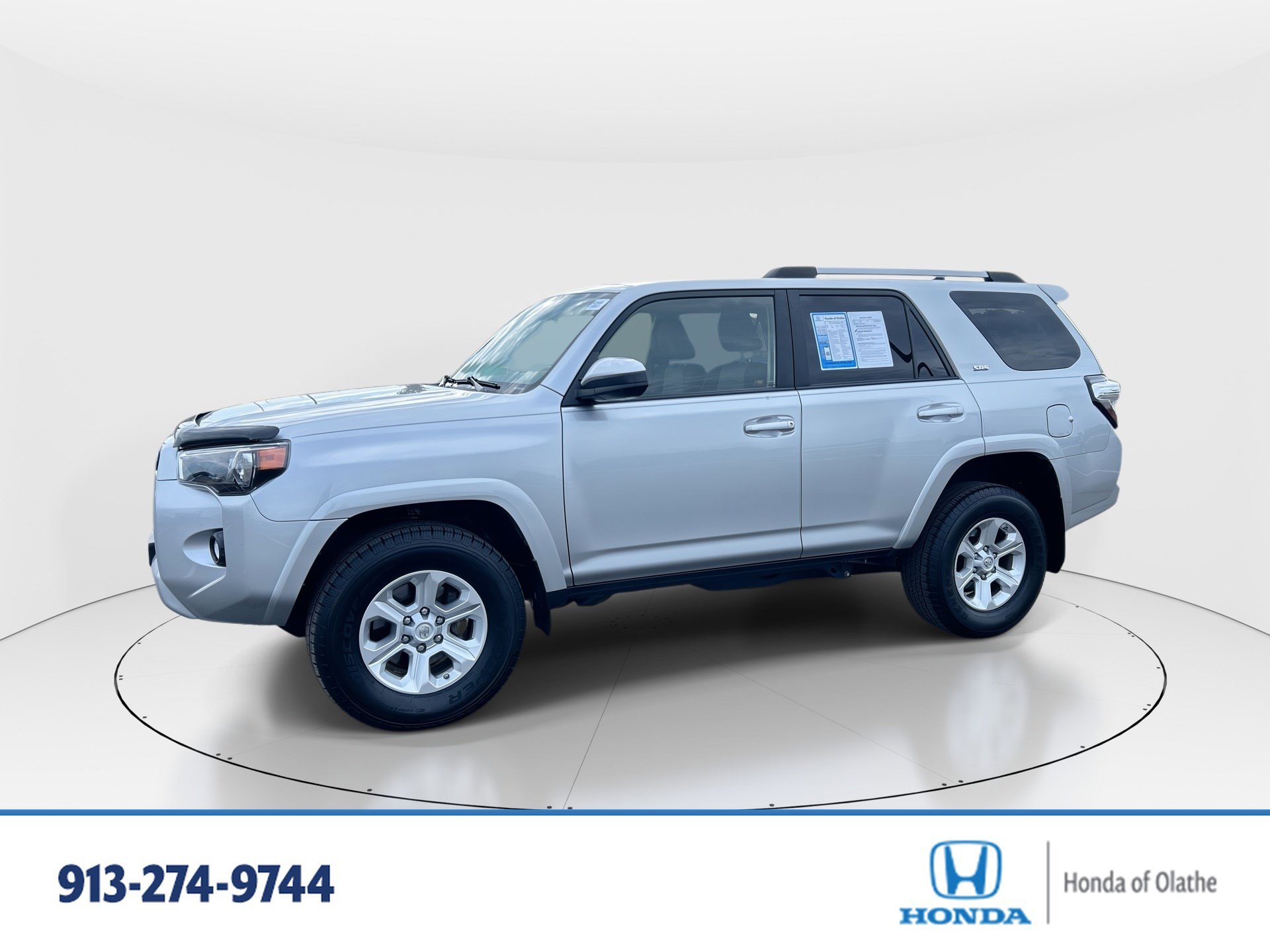 Used 2019 Toyota 4Runner SR5 with VIN JTEBU5JR4K5653472 for sale in Kansas City