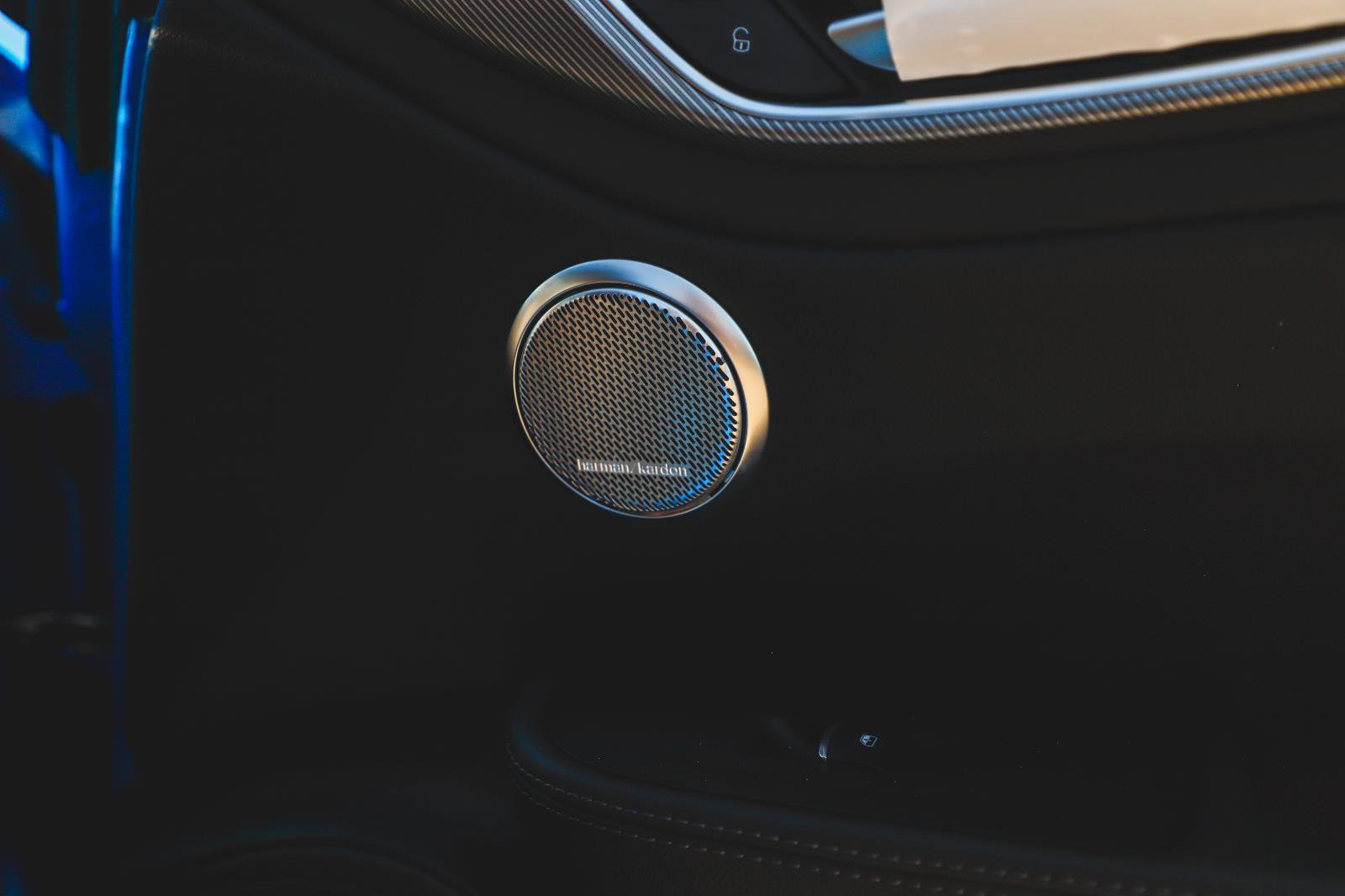 2025 Alfa Romeo Giulia Base photo 12