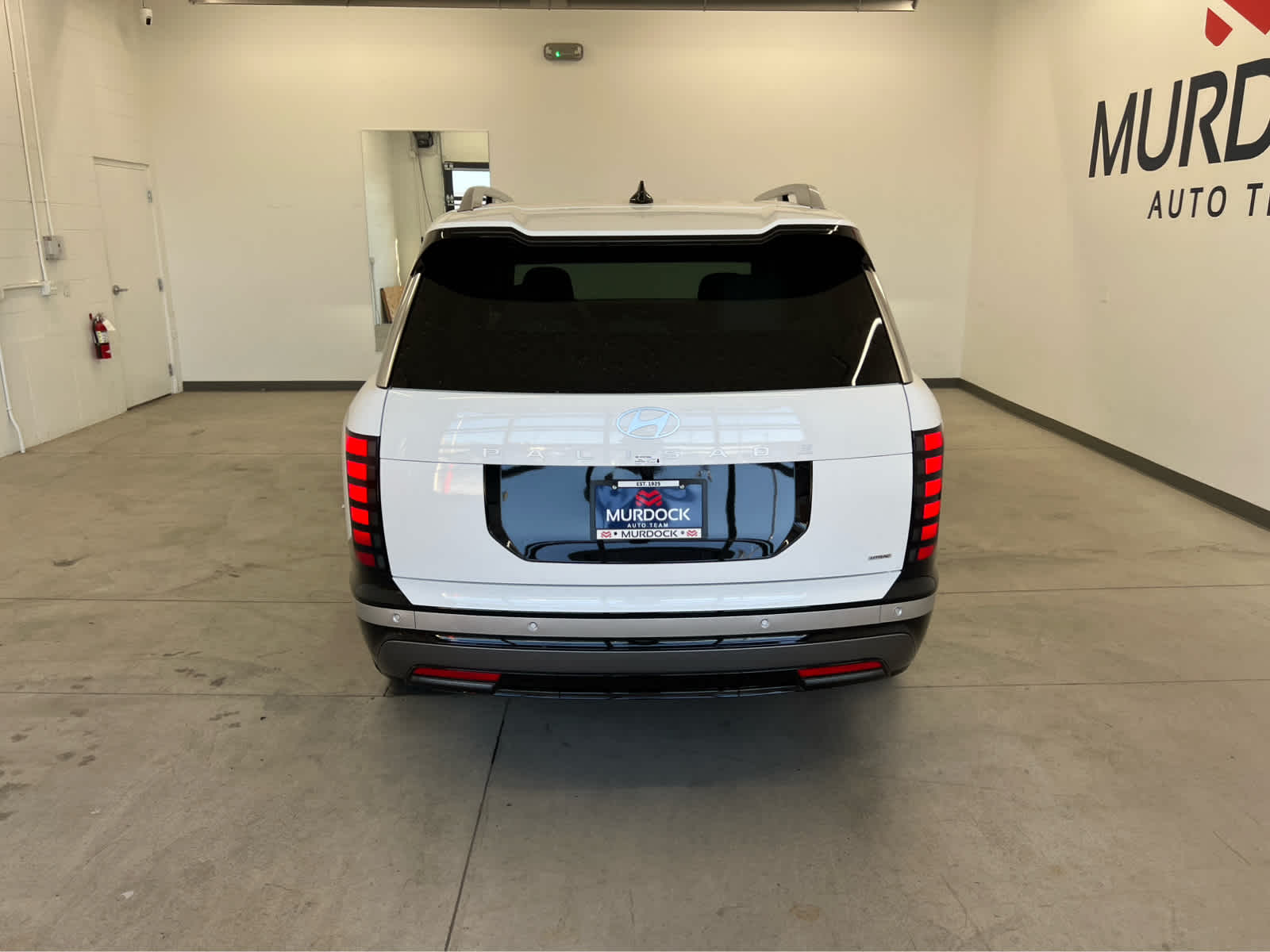 2026 Hyundai Palisade Limited photo 3