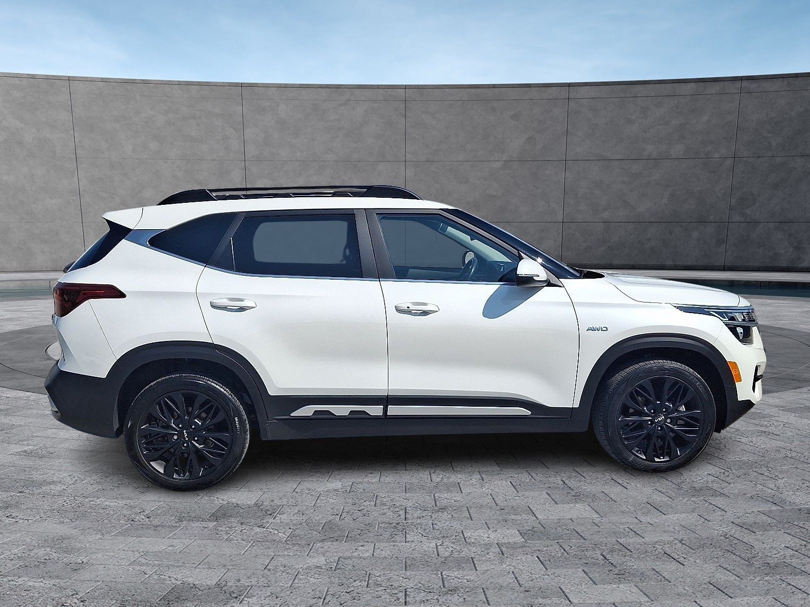 2022 Kia Seltos Nightfall Edition photo 10