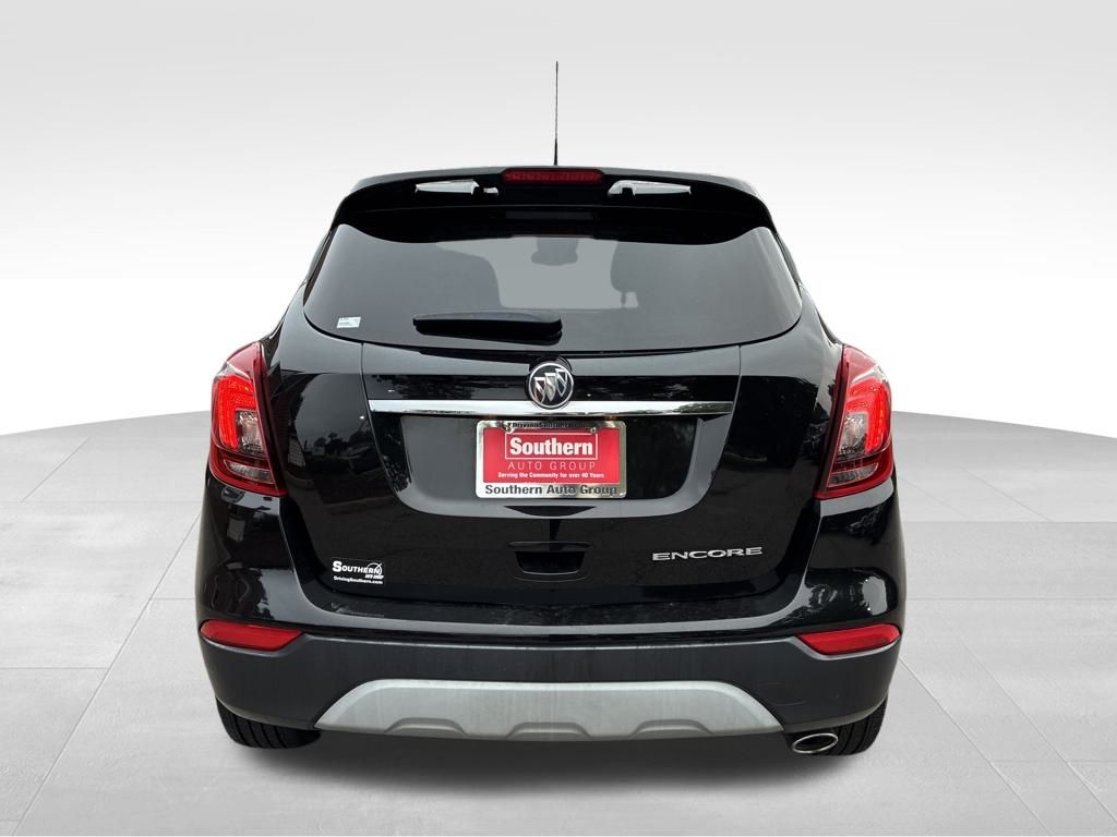 2019 Buick Encore Sport Touring photo 3