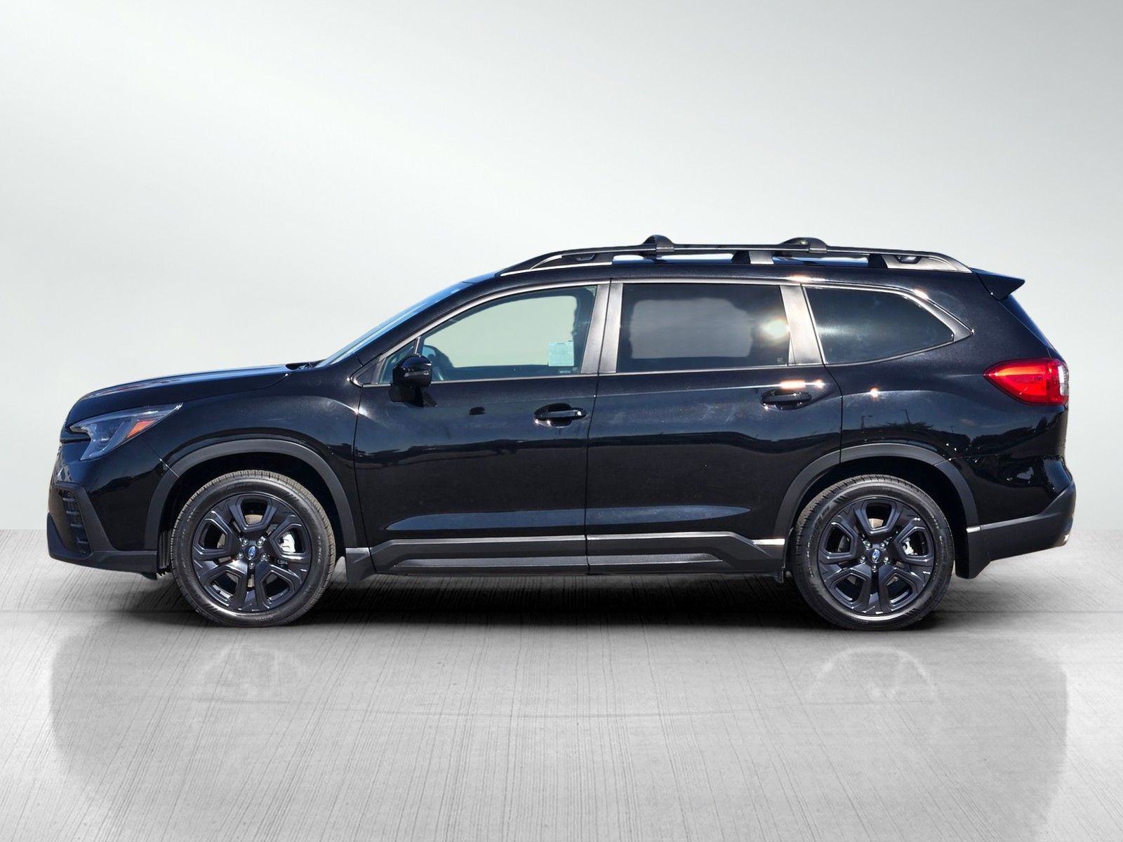 2023 Subaru Ascent Onyx Edition photo 8