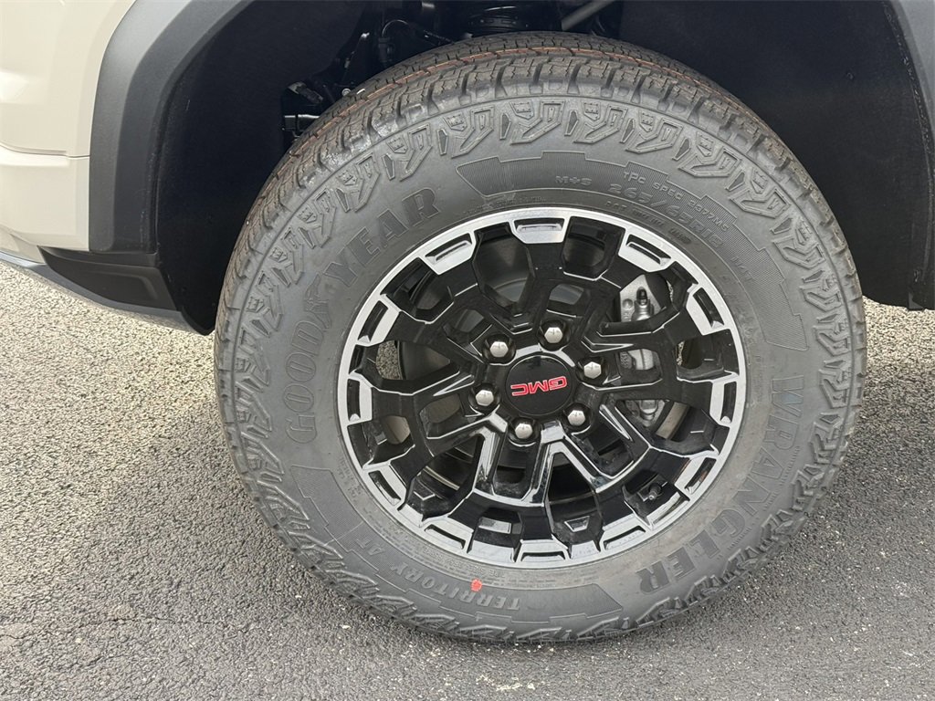 2026 GMC CANYON - Image 10