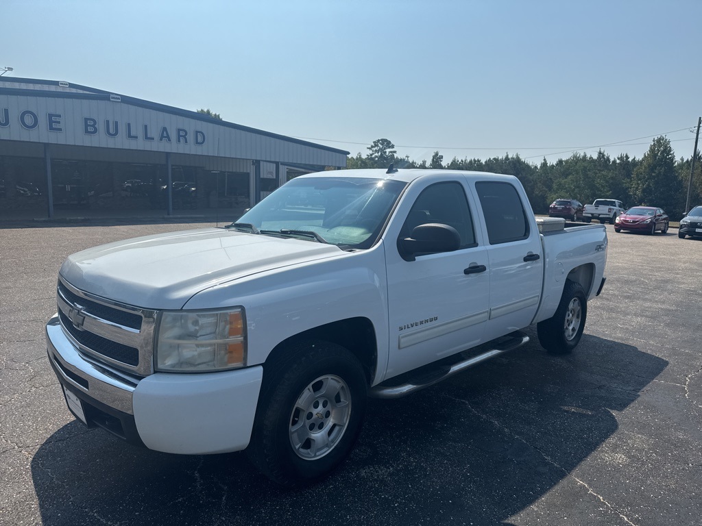 2010 Chevrolet Silverado 1500 LT photo 9