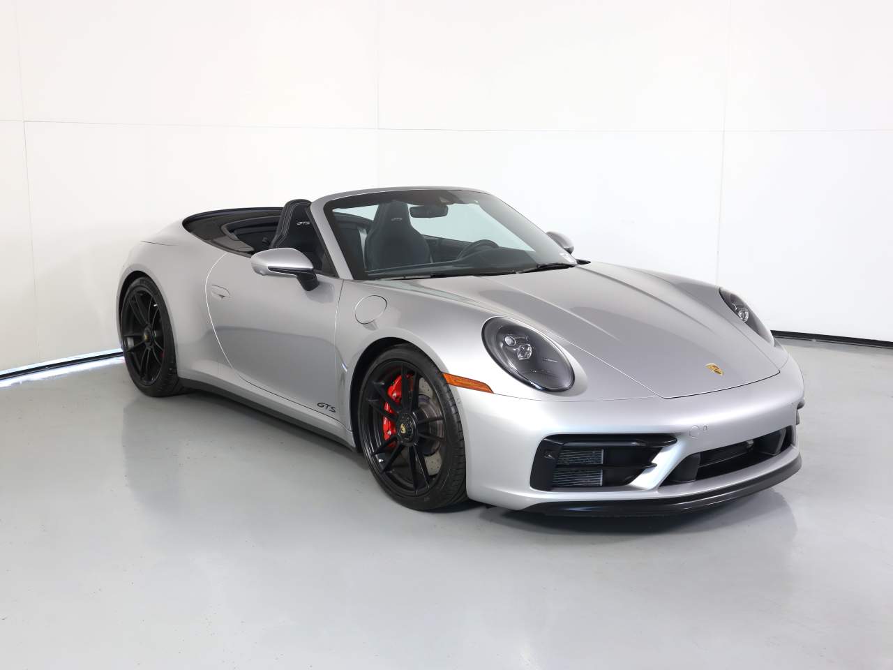 2022 Porsche 911 GTS photo 9